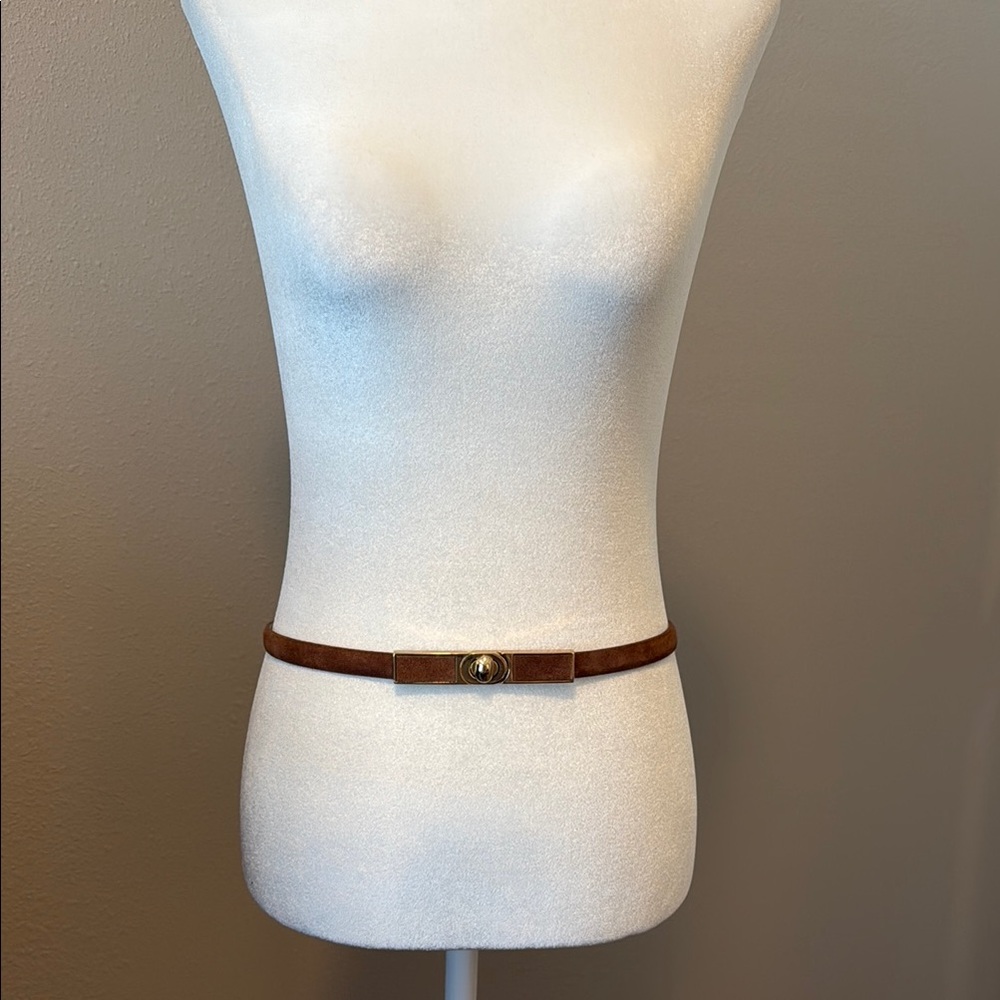 White House Black Market Brown Suede Belt, Gold Hardware, M